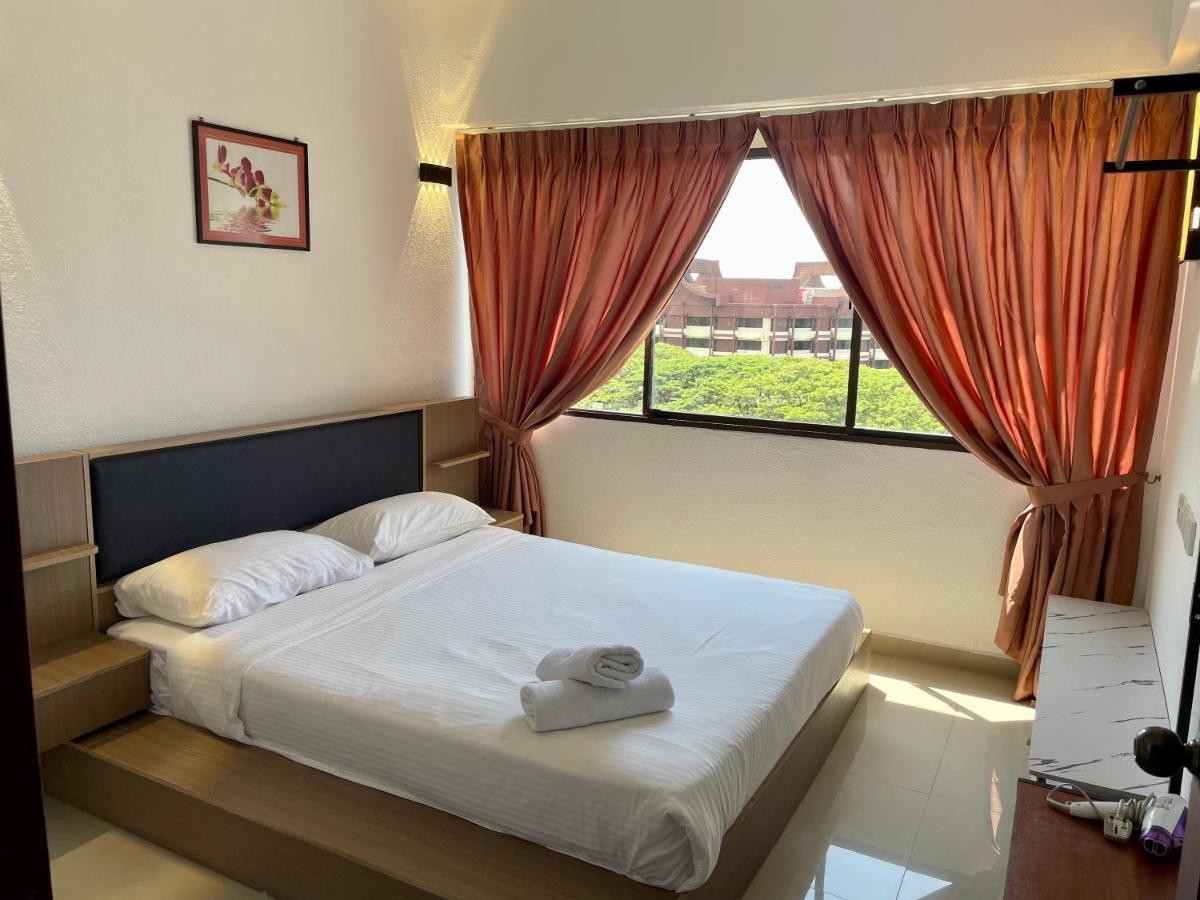 The Ferringhi Sea View At Sri Sayang Appartement Batu Feringgi Buitenkant foto